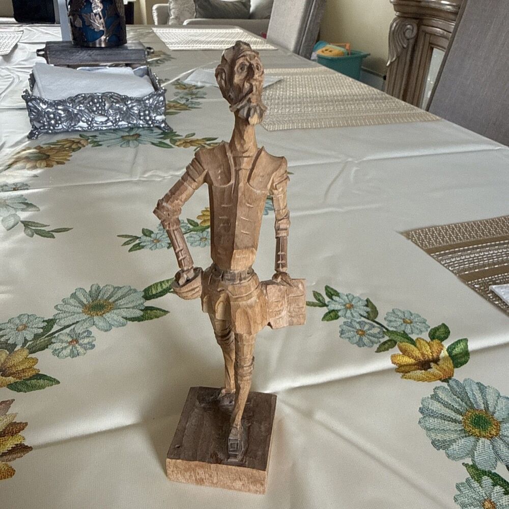 Jouro Artesania 7.5-inch Don Quixote Brown Wood Carving Figurine, NO SWORD